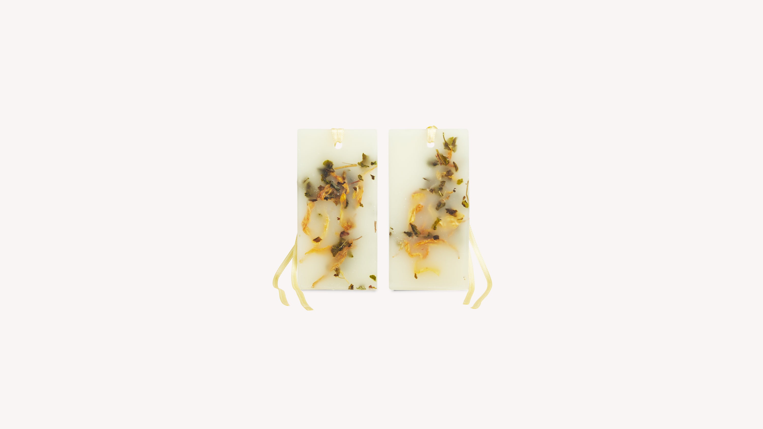 Santa Maria Novella Fresia Wax Tablets - Thumbnail 2